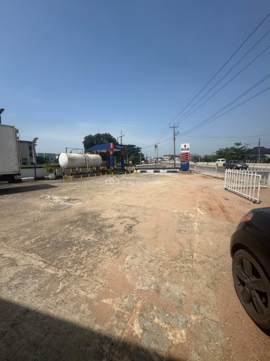 Filling Station 8 Pumps, New Owerri, Owerri Municipal, Imo, Commercial Property for Sale