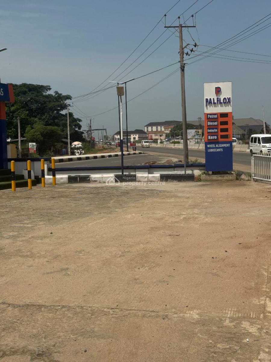 Filling Station 8 Pumps, New Owerri, Owerri Municipal, Imo, Commercial Property for Sale