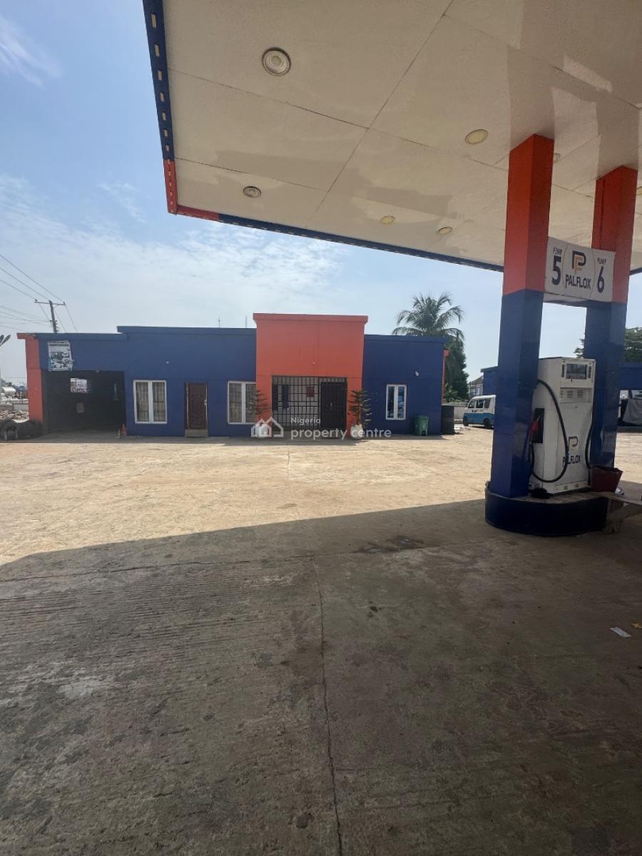 Filling Station 8 Pumps, New Owerri, Owerri Municipal, Imo, Commercial Property for Sale
