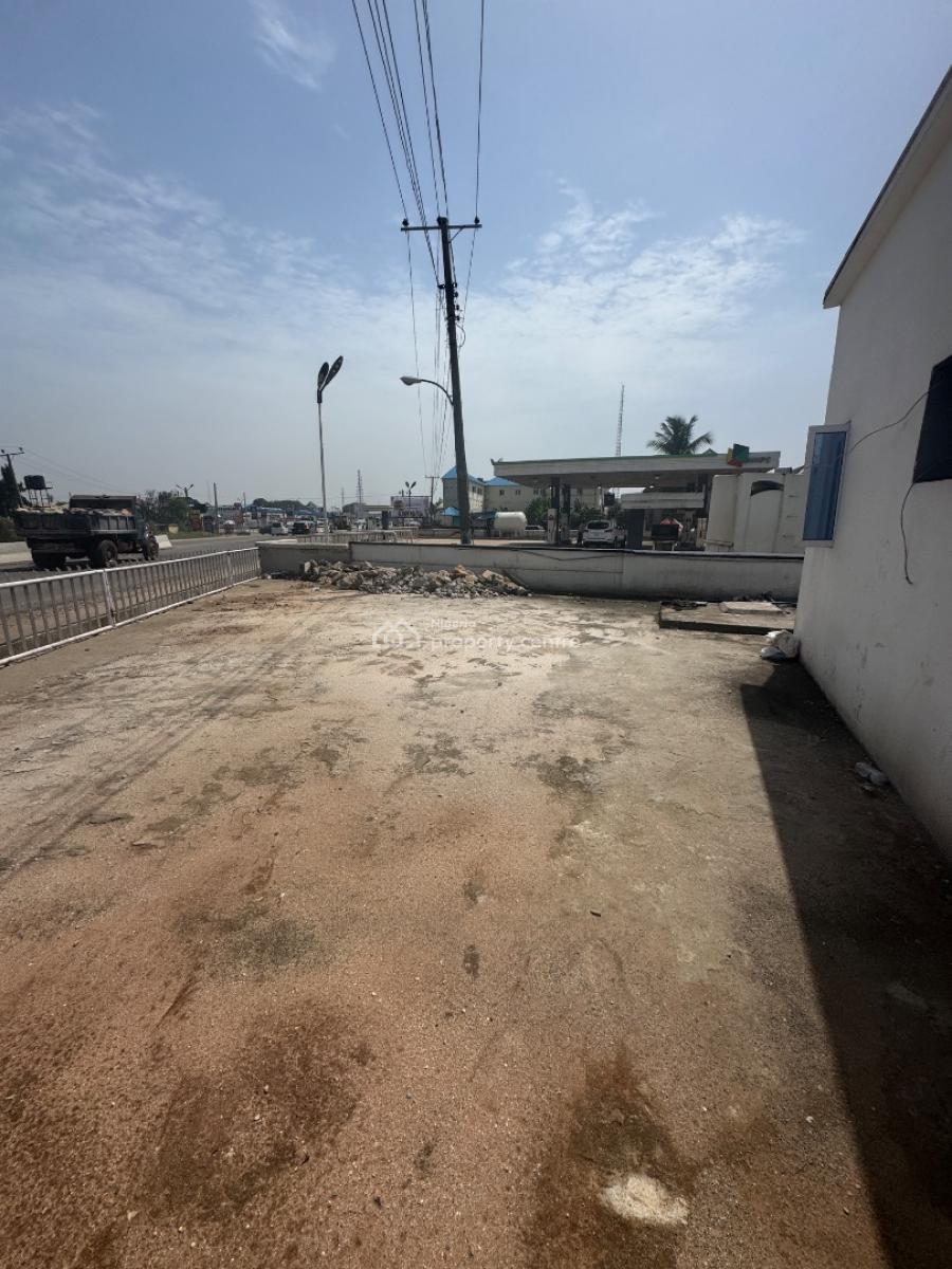 Filling Station 8 Pumps, New Owerri, Owerri Municipal, Imo, Commercial Property for Sale