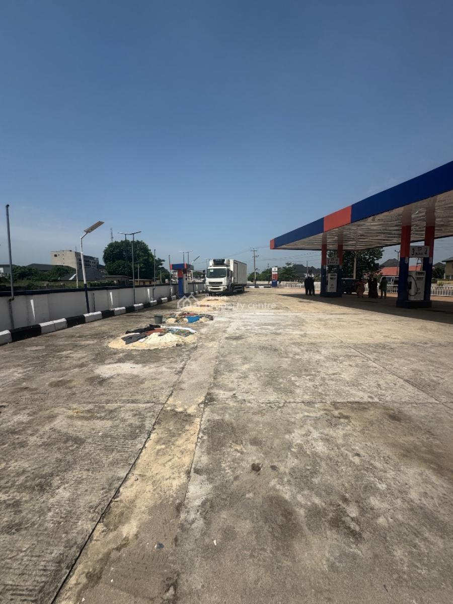 Filling Station 8 Pumps, New Owerri, Owerri Municipal, Imo, Commercial Property for Sale