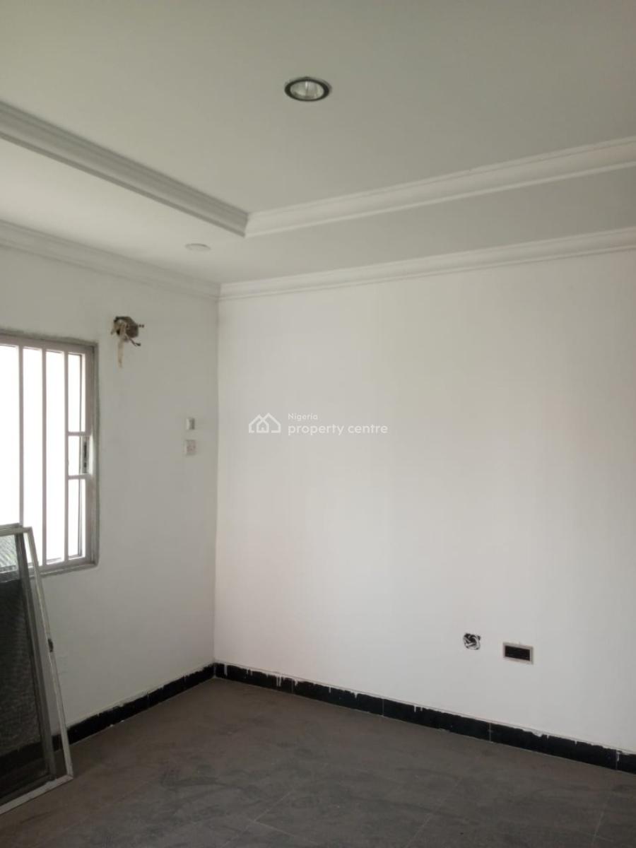 a Serviced 2 Bedroom Flat on a First Floor with Inverter, Osakpa London, Lekki, Lagos, Flat / Apartment for Rent