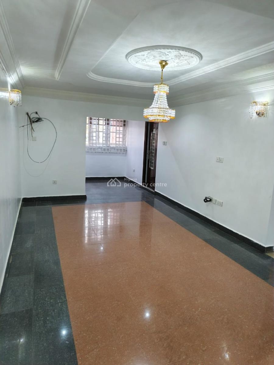 a Very Good Spacious 3-bedroom Flat, Zone 3, Wuse, Abuja, Flat / Apartment for Rent
