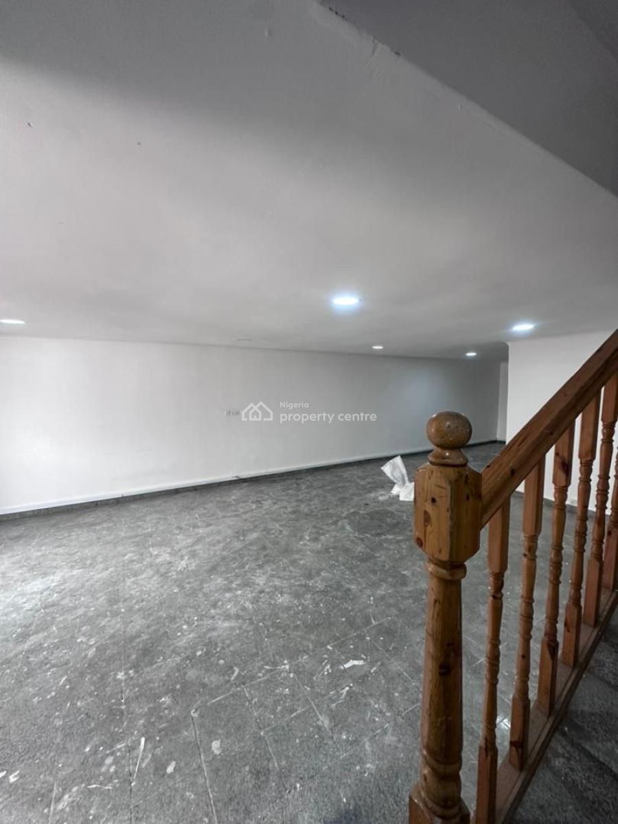 Investors Steal: 4-bedroom Self Compound Terrace  Duplex +bq+gate Hse, Lekki Phase 1, Lekki, Lagos, Terraced Duplex for Sale