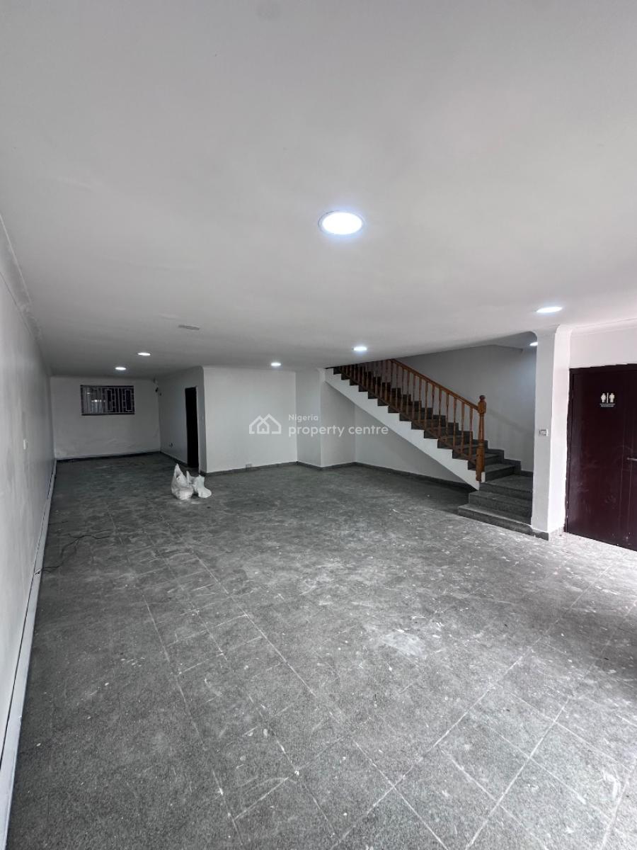 Investors Steal: 4-bedroom Self Compound Terrace  Duplex +bq+gate Hse, Lekki Phase 1, Lekki, Lagos, Terraced Duplex for Sale