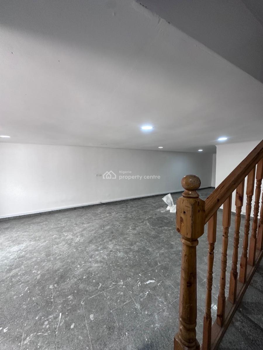 Investors Steal: 4-bedroom Self Compound Terrace  Duplex +bq+gate Hse, Lekki Phase 1, Lekki, Lagos, Terraced Duplex for Sale