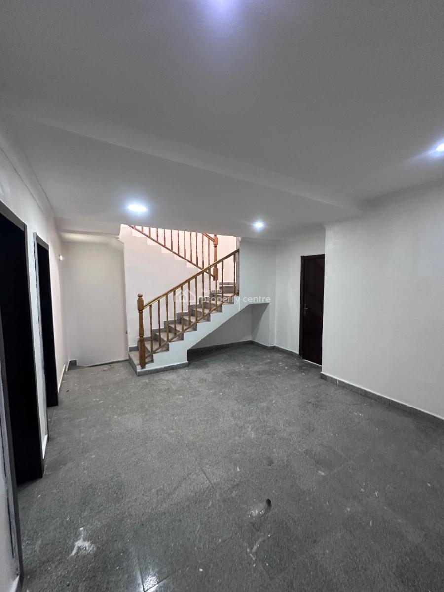 Investors Steal: 4-bedroom Self Compound Terrace  Duplex +bq+gate Hse, Lekki Phase 1, Lekki, Lagos, Terraced Duplex for Sale