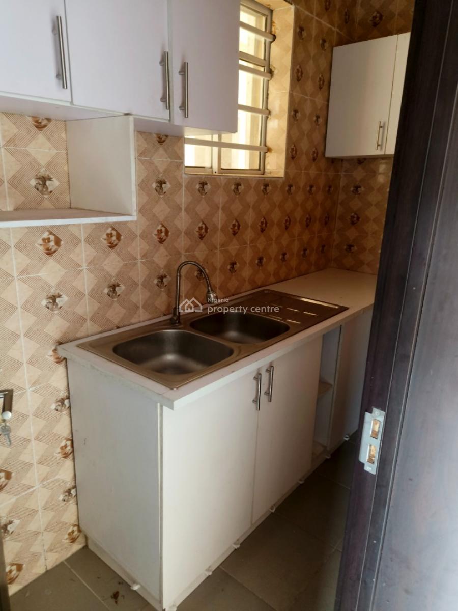 2 Beds Flat All Rooms Ensuite on Third Floor for Commerce & Residence, Pedro, Gbagada, Lagos, Flat / Apartment for Rent