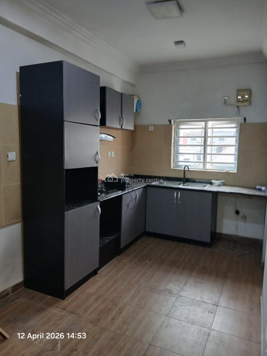 a Lovely Spacious 3 Bedroom Flat with Bq, Off Herbert Macaulay Way, Alagomeji, Yaba, Lagos, Flat / Apartment for Sale
