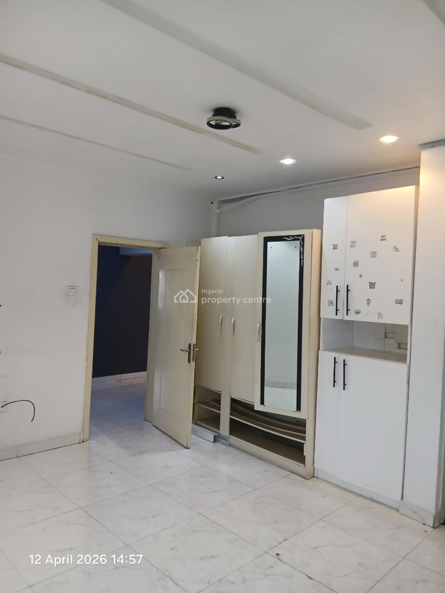 a Lovely Spacious 3 Bedroom Flat with Bq, Off Herbert Macaulay Way, Alagomeji, Yaba, Lagos, Flat / Apartment for Sale