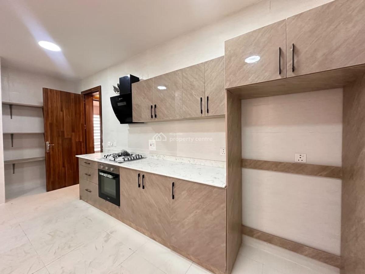 -	Spacious 4-bedroom Duplex with Premium Finishes, Chevron, Lekki, Lagos, Semi-detached Duplex for Rent