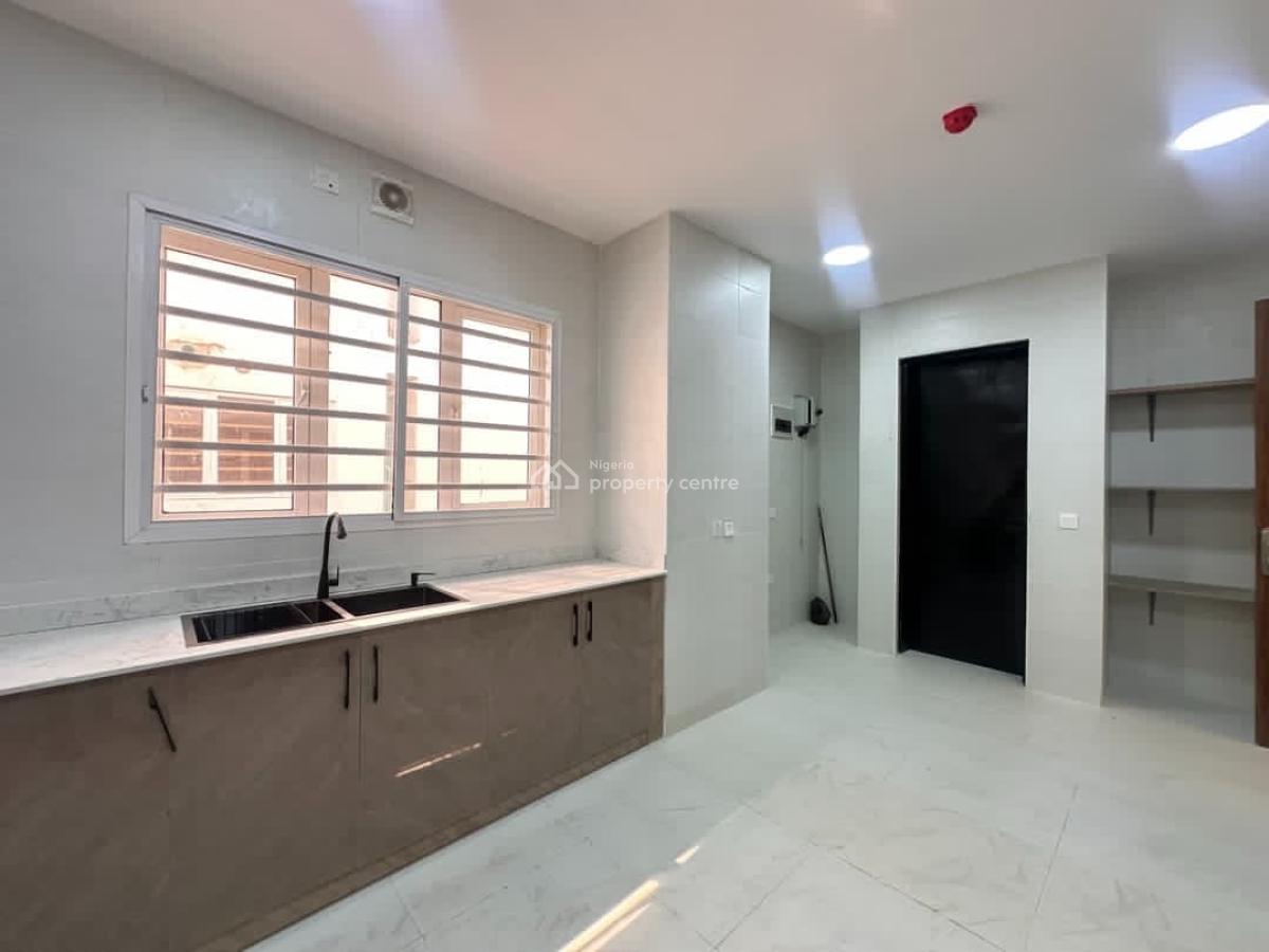 -	Spacious 4-bedroom Duplex with Premium Finishes, Chevron, Lekki, Lagos, Semi-detached Duplex for Rent