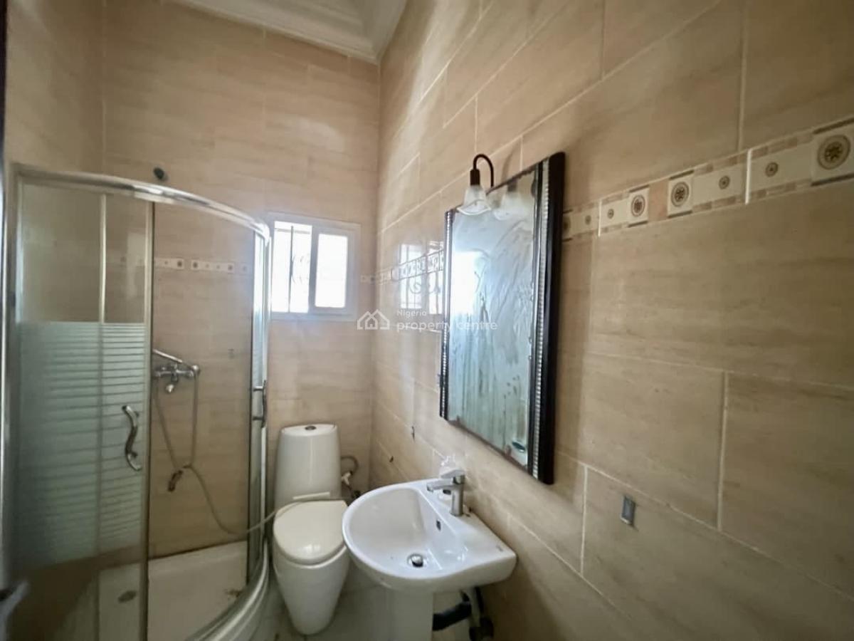 Spacious 5-bedroom Detached Duplex with Commercial Potential, Lekki Phase 1, Lekki, Lagos, Detached Duplex for Rent