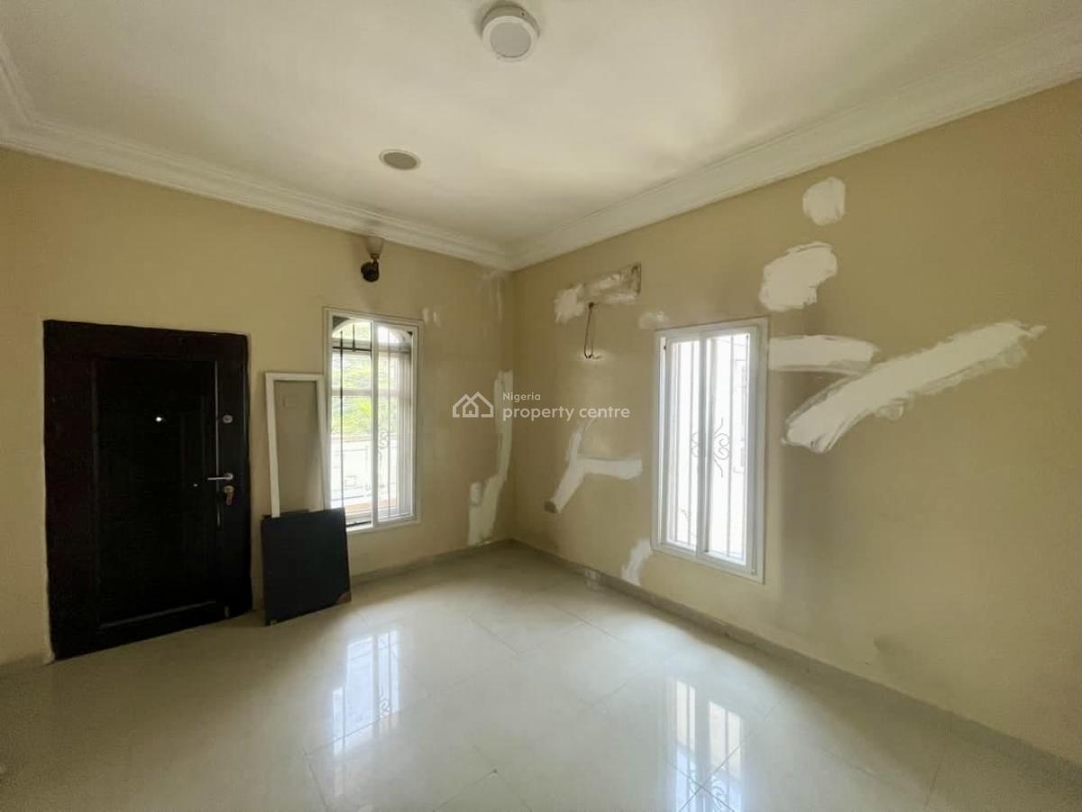 Spacious 5-bedroom Detached Duplex with Commercial Potential, Lekki Phase 1, Lekki, Lagos, Detached Duplex for Rent