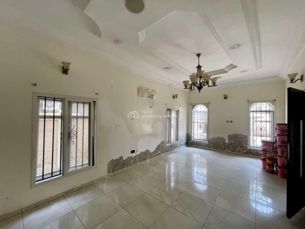 Spacious 5-bedroom Detached Duplex with Commercial Potential, Lekki Phase 1, Lekki, Lagos, Detached Duplex for Rent