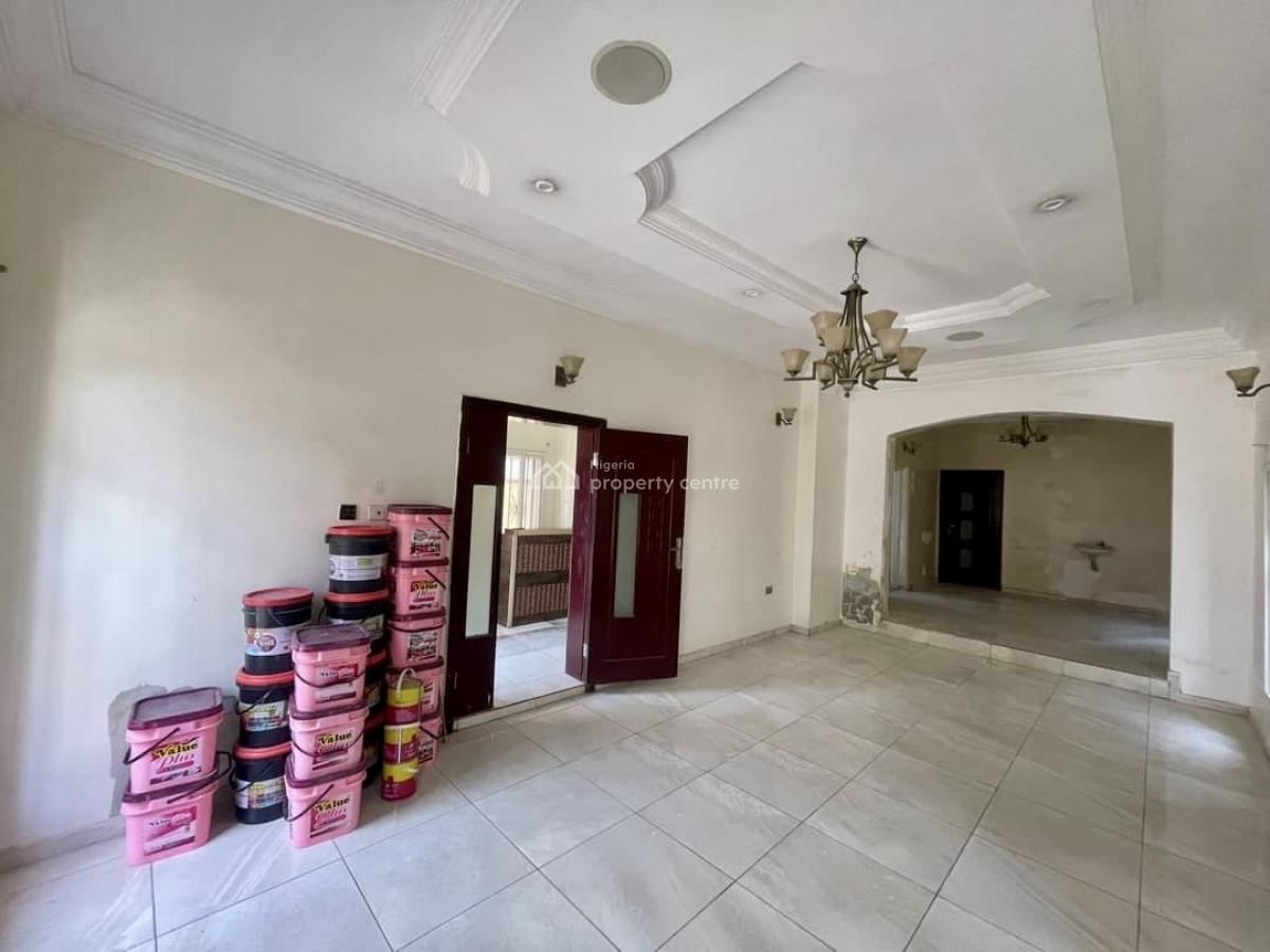 Spacious 5-bedroom Detached Duplex with Commercial Potential, Lekki Phase 1, Lekki, Lagos, Detached Duplex for Rent