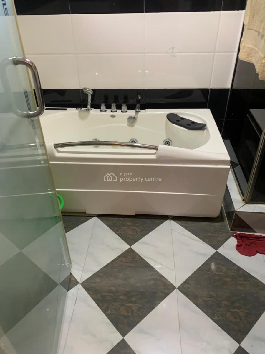 Well Maintained 5 Bedroom with Bq, Osapa London, Osapa, Lekki, Lagos, Detached Duplex for Sale