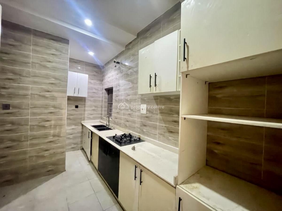 Secure & Serviced 2-bedroom Apartment, Scheme 2, Ajah, Lagos, Flat / Apartment for Rent