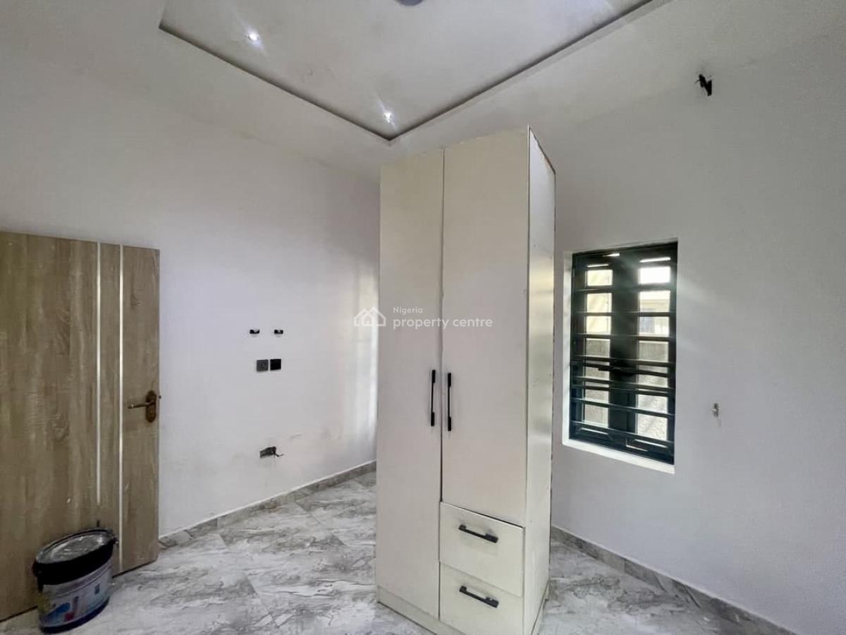 Secure & Serviced 2-bedroom Apartment, Scheme 2, Ajah, Lagos, Flat / Apartment for Rent