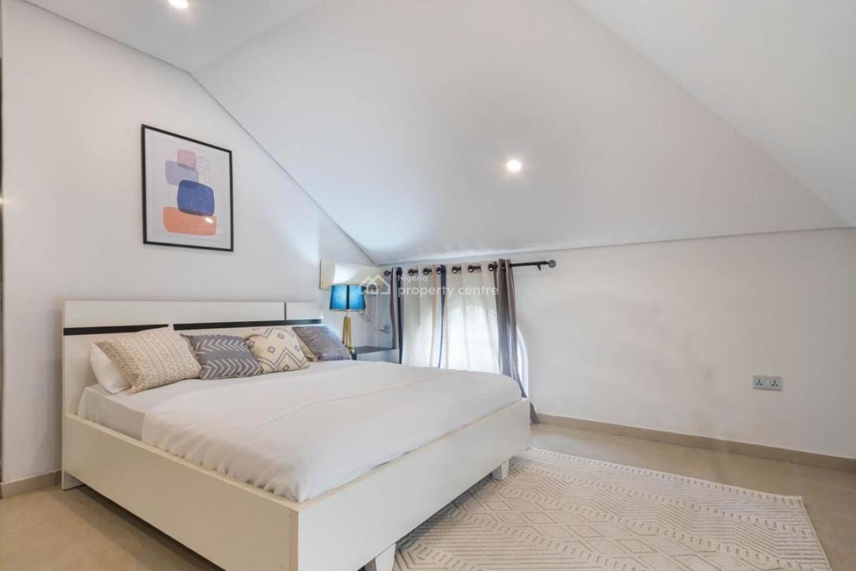 Smart Luxury Two Bedroom Apartment with * *swimming Pool and Ps5, Lekki Phase 1, Lekki, Lagos, Flat / Apartment Short Let