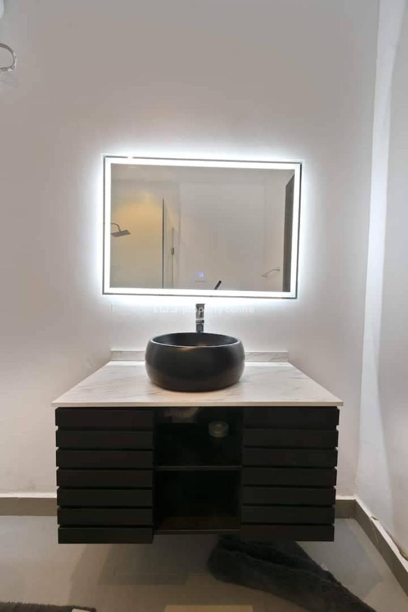 Smart Luxury Two Bedroom Apartment with * *swimming Pool and Ps5, Lekki Phase 1, Lekki, Lagos, Flat / Apartment Short Let