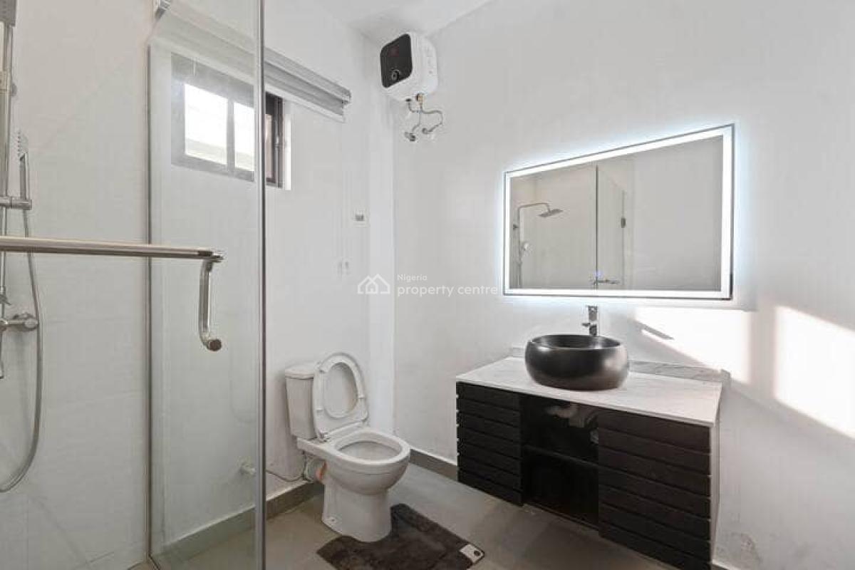 Smart Luxury Two Bedroom Apartment with * *swimming Pool and Ps5, Lekki Phase 1, Lekki, Lagos, Flat / Apartment Short Let