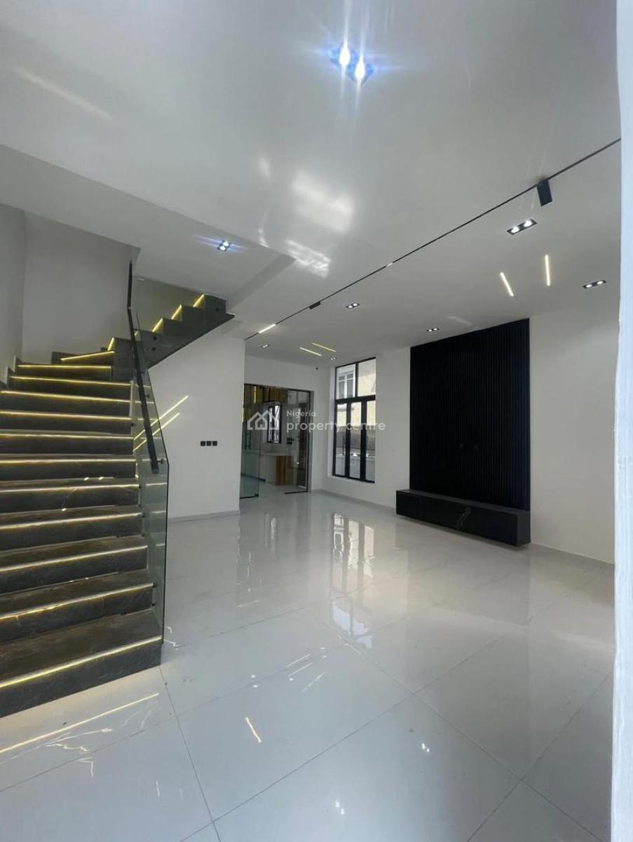 4 Bedroom Semi-detached Duplex + Bq, Ikota, Lekki, Lagos, Semi-detached Duplex for Rent