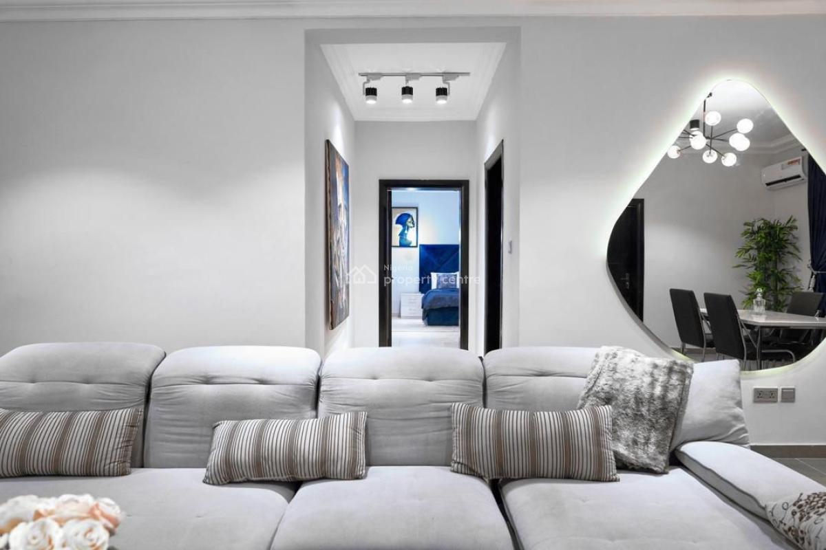 My Brand New Spacious 1 Bedroom Luxury Airbnb with a Ps5, Bathtub and, Lekki Phase 1, Lekki, Lagos, Flat / Apartment Short Let