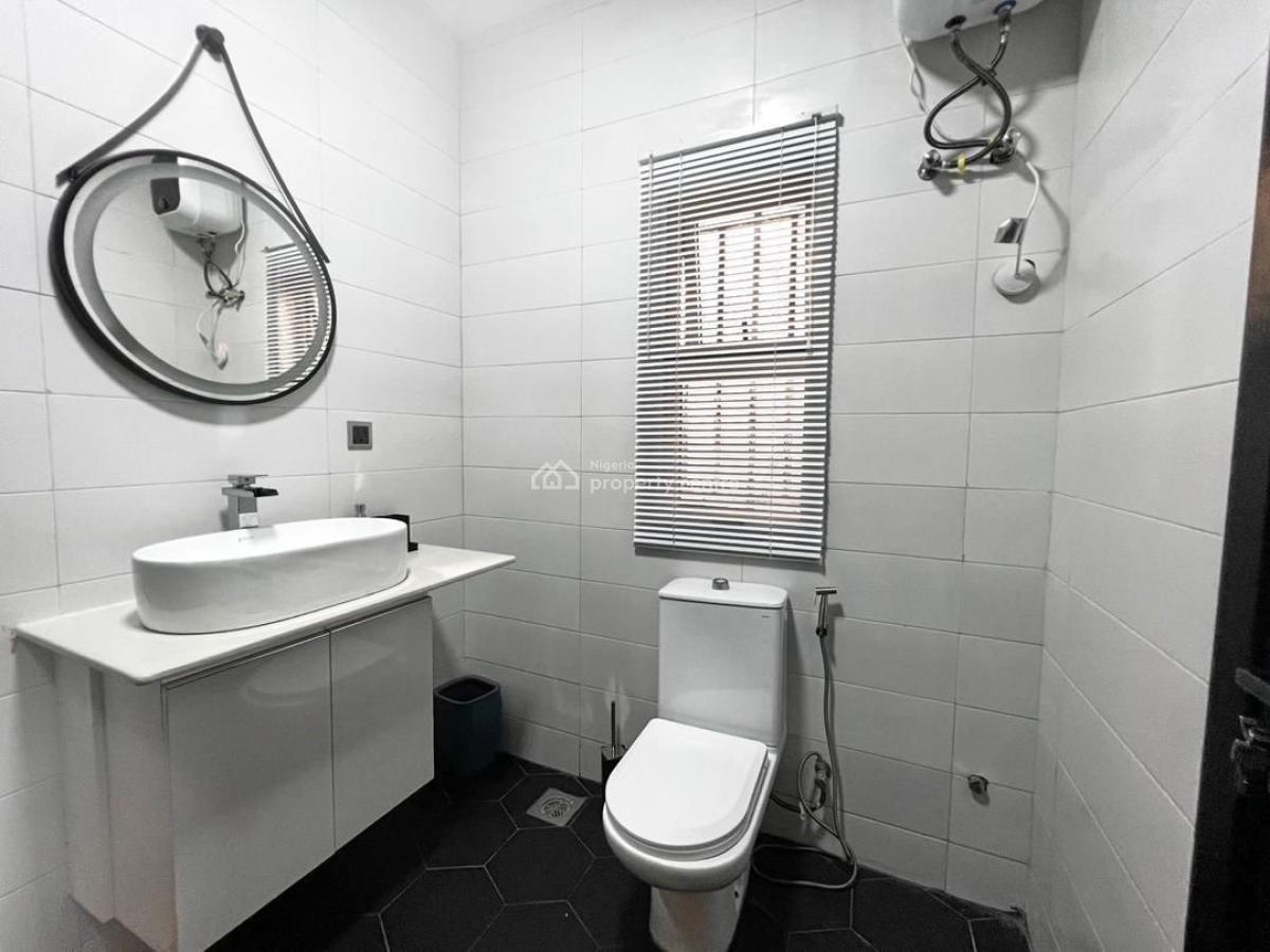 My Brand New Spacious 1 Bedroom Luxury Airbnb with a Ps5, Bathtub and, Lekki Phase 1, Lekki, Lagos, Flat / Apartment Short Let