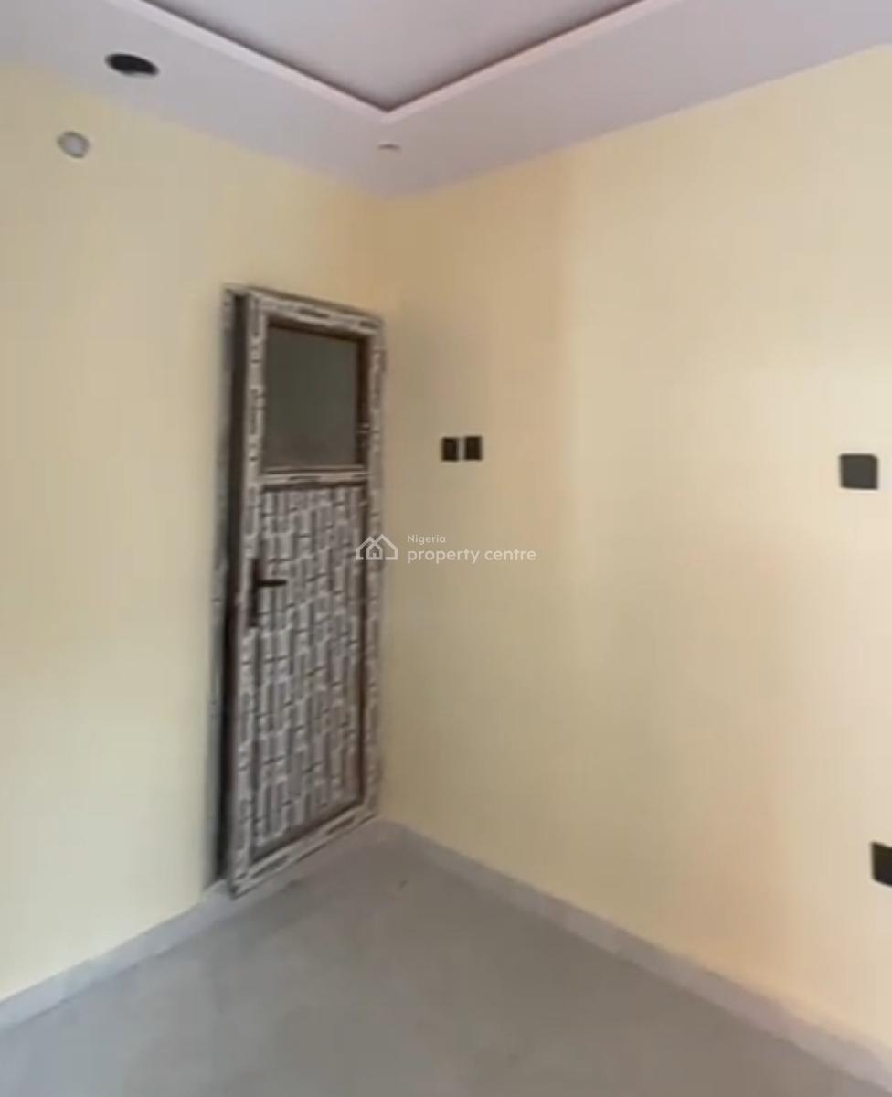Newly Built Room Selfcon at Sun View Estate { Video}, Sun View Estate, Sangotedo, Ajah, Lagos, Self Contain (single Rooms) for Rent