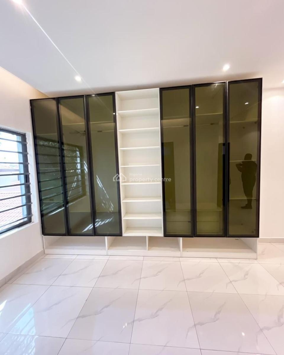 3 Bedroom Apartment + Bq, Lekki Phase 1, Lekki, Lagos, Flat / Apartment for Rent