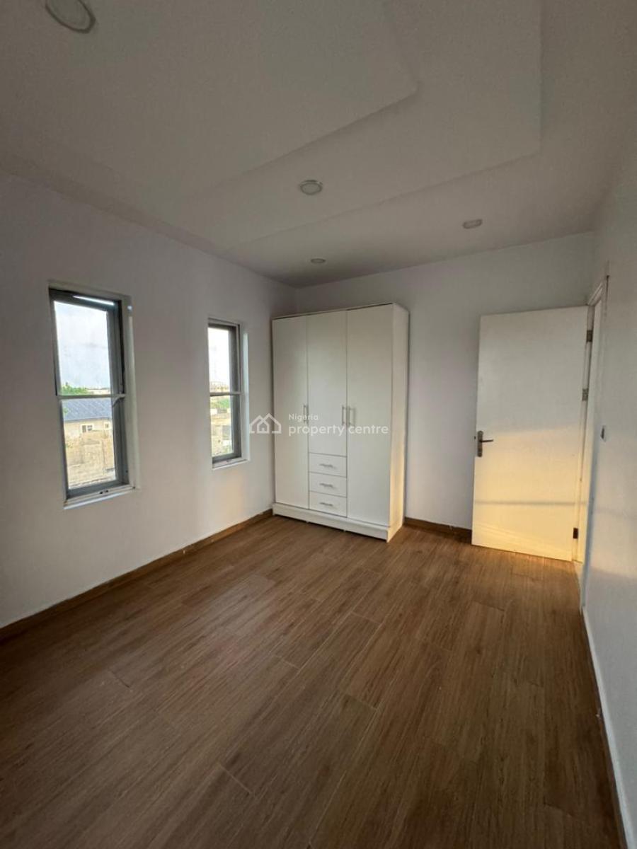 2-bedroom Apartment, Orchid Road, Lekki, Lagos, Flat / Apartment for Rent