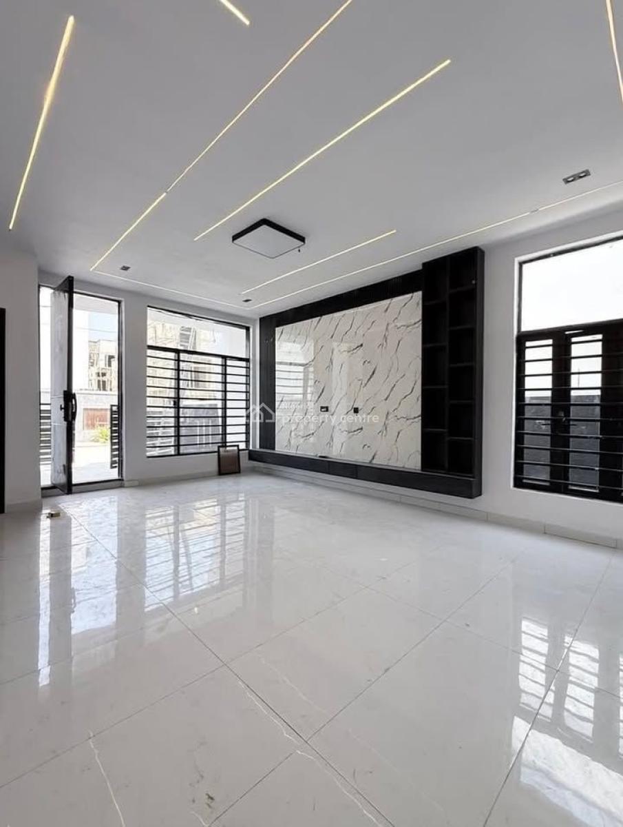 4 Bedroom Semi-detached Duplex with Bq, Ikota, Lekki, Lagos, Semi-detached Duplex for Rent