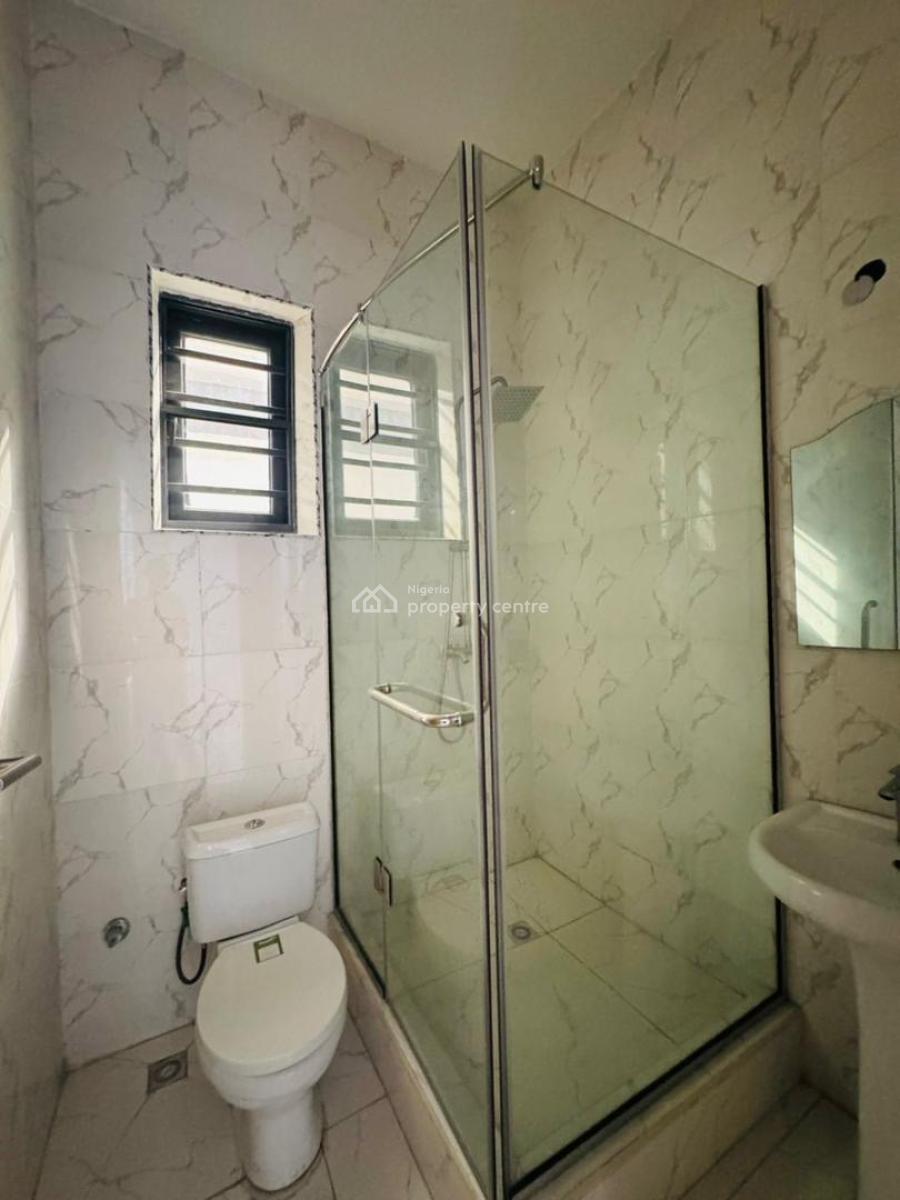 Ample Car Park. Nice 4 Bedroom Fully Detached Duplex with Bq, Orchid, Lekki, Lagos, Detached Duplex for Sale