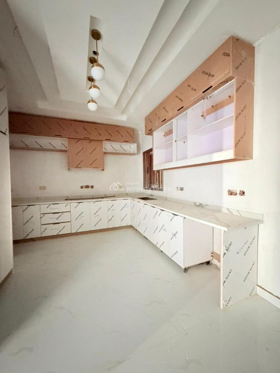 Nicely Built 4 Bedrooms Apartment with a Bq in a Secured Location, Ikeja Gra, Ikeja, Lagos, Flat / Apartment for Sale