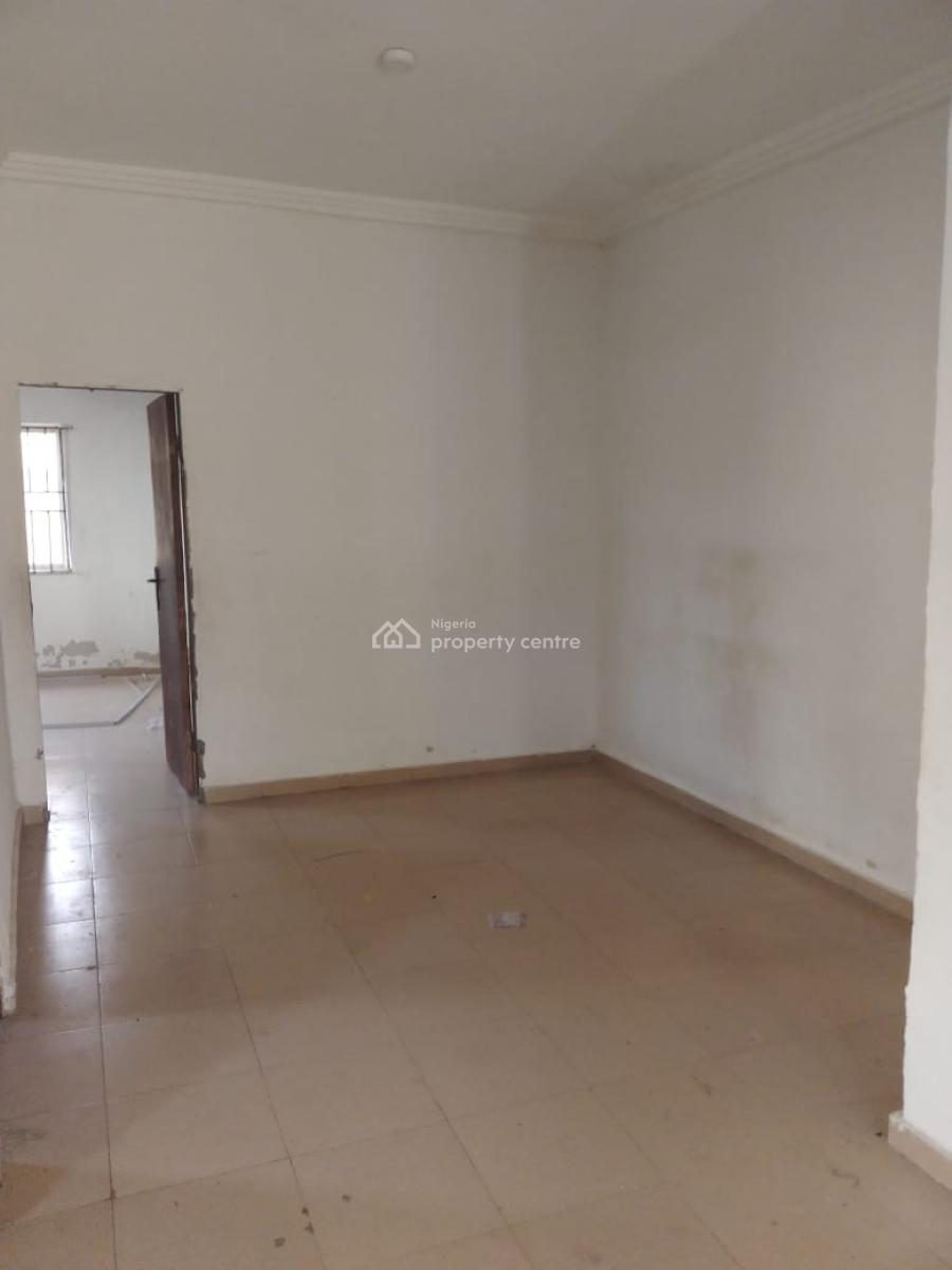 Spacious Mini Flat with Pop Finishing, Dinning, Abijo, Victory Villa Estate, Ajah, Lagos, Mini Flat (room and Parlour) for Rent