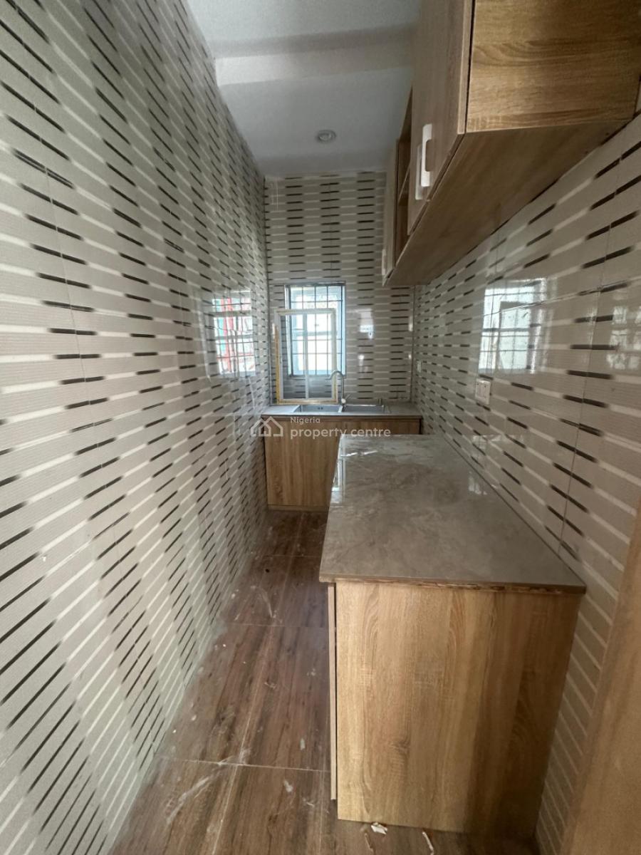 Luxury 3 Bedroom Apartment, Osapa, Lekki, Lagos, Flat / Apartment for Rent