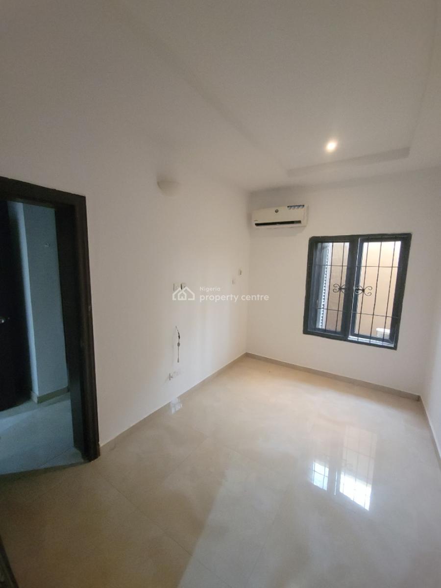 2bedroom Flat in Lekki Phase 1, Lekki Phase 1, Lekki, Lagos, Flat / Apartment for Rent