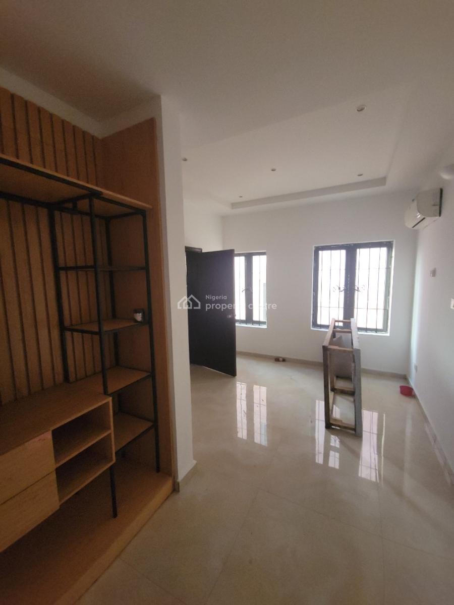 3 Bedrooms Flat, Lekki Phase 1, Lekki, Lagos, Flat / Apartment for Rent