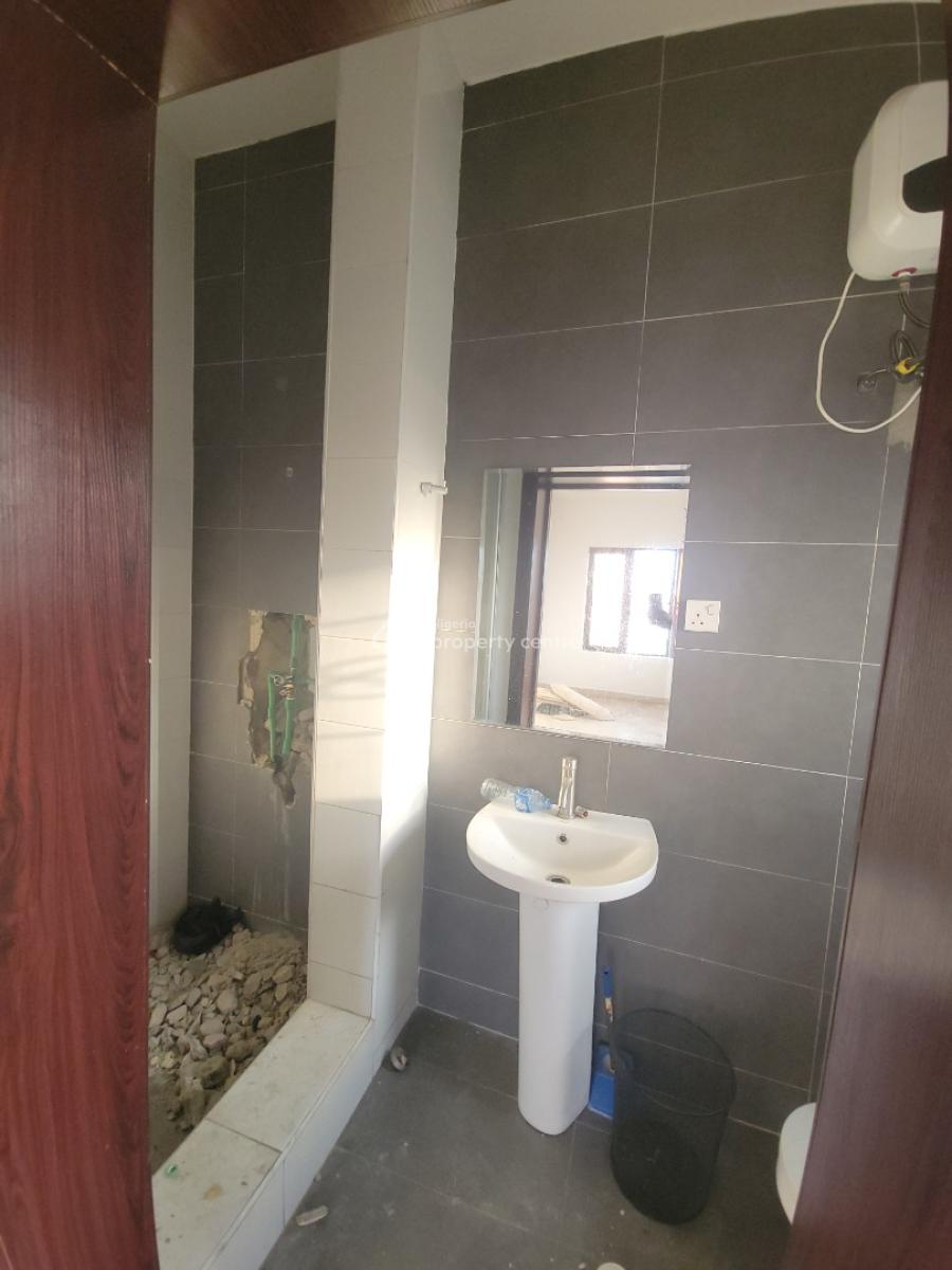 3 Bedrooms Flat, Lekki Phase 1, Lekki, Lagos, Flat / Apartment for Rent