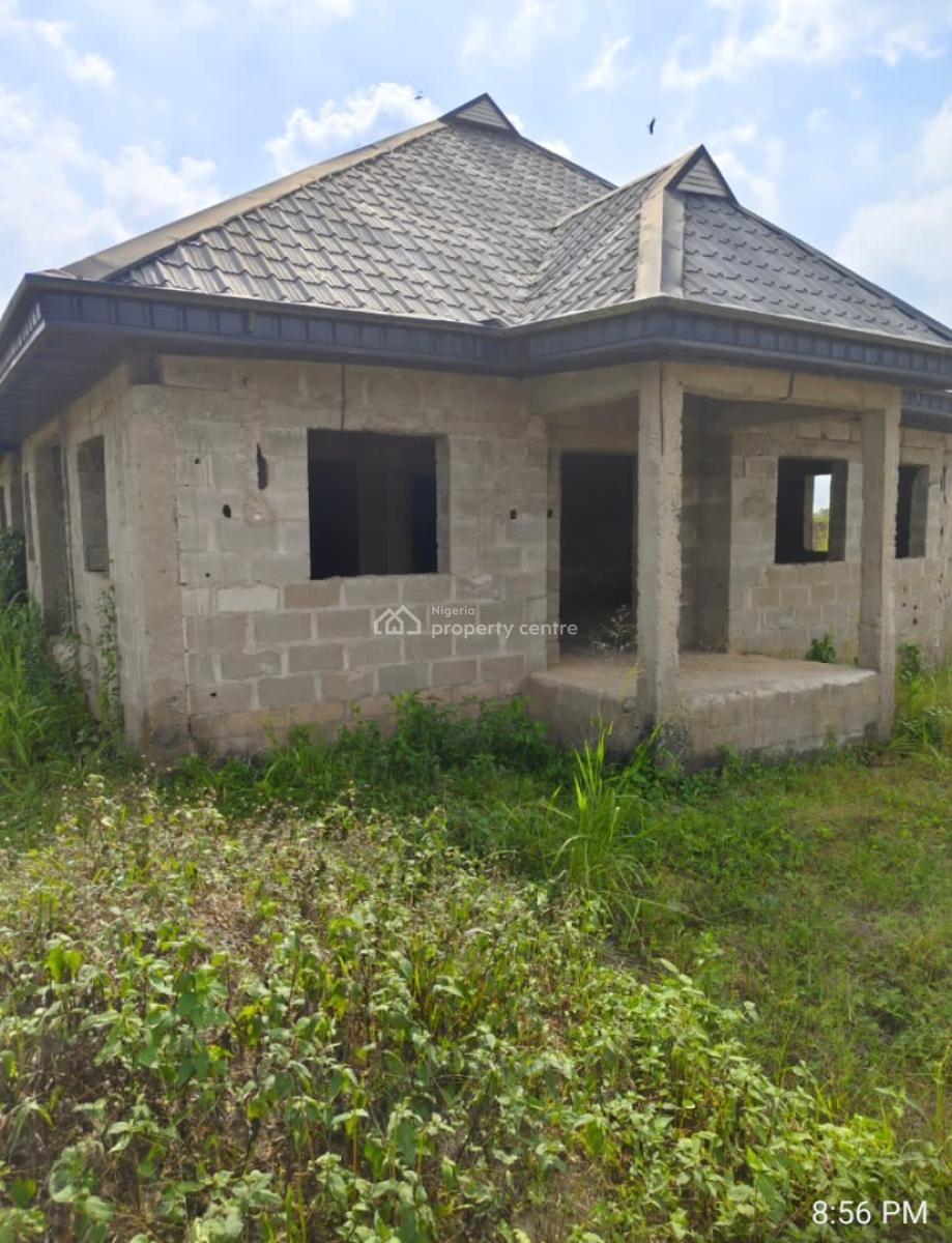 Cheap: Uncompleted 4 Bedroom Fully Detach Bungalow on (a Plot), @ Orile Egun Estate Area, Pakuro, Off Lagos Ibadan Expressway, Mowe Town, Ogun, Detached Bungalow for Sale