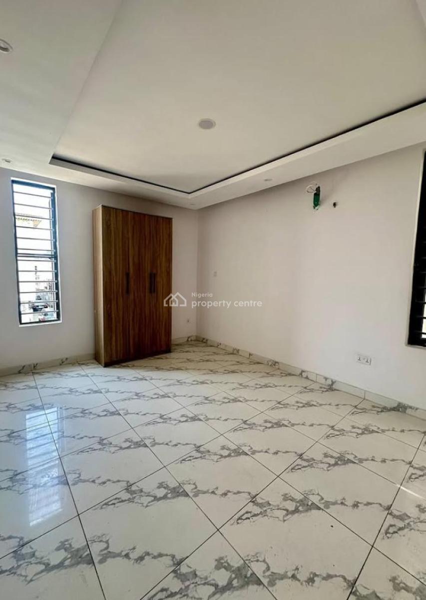 4bedroom Semi Detached Duplex in a Secured Estate, Ologolo, Lekki, Lagos, Semi-detached Duplex for Rent