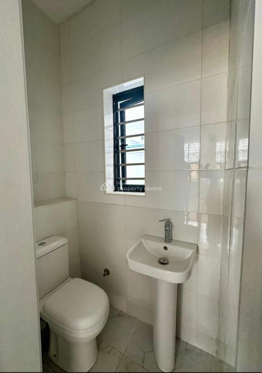 4bedroom Semi Detached Duplex in a Secured Estate, Ologolo, Lekki, Lagos, Semi-detached Duplex for Rent