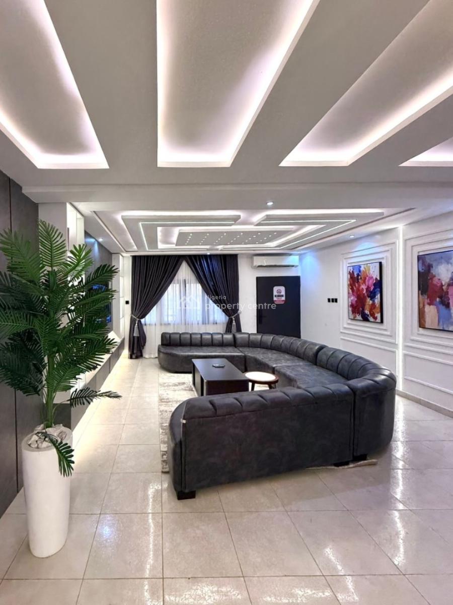 Three Bedroom Apartment, Zone 5, Wuse, Abuja, Flat / Apartment Short Let