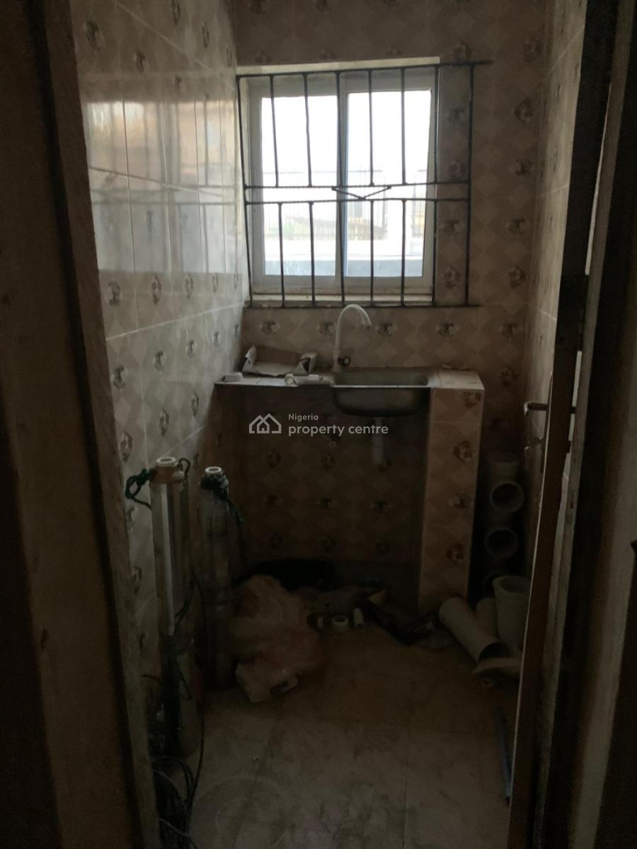 Newly Standard Mini Flat, Praise Avenue Est Igbo-olomu Community Off Owutu Ishawo Road Via Agric, Isawo, Ikorodu, Lagos, Mini Flat (room and Parlour) for Rent