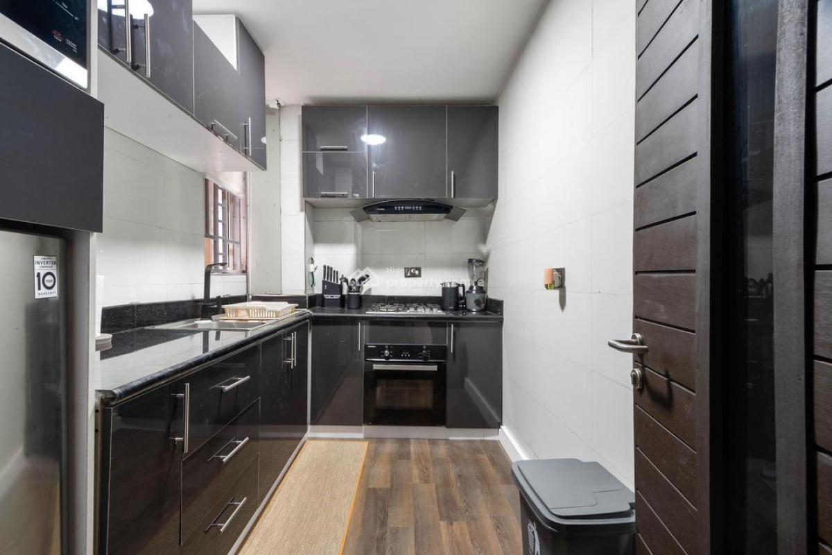 Luxury 2 Bedroom Apartment, Lekki Phase 1, Lekki, Lagos, Flat / Apartment Short Let