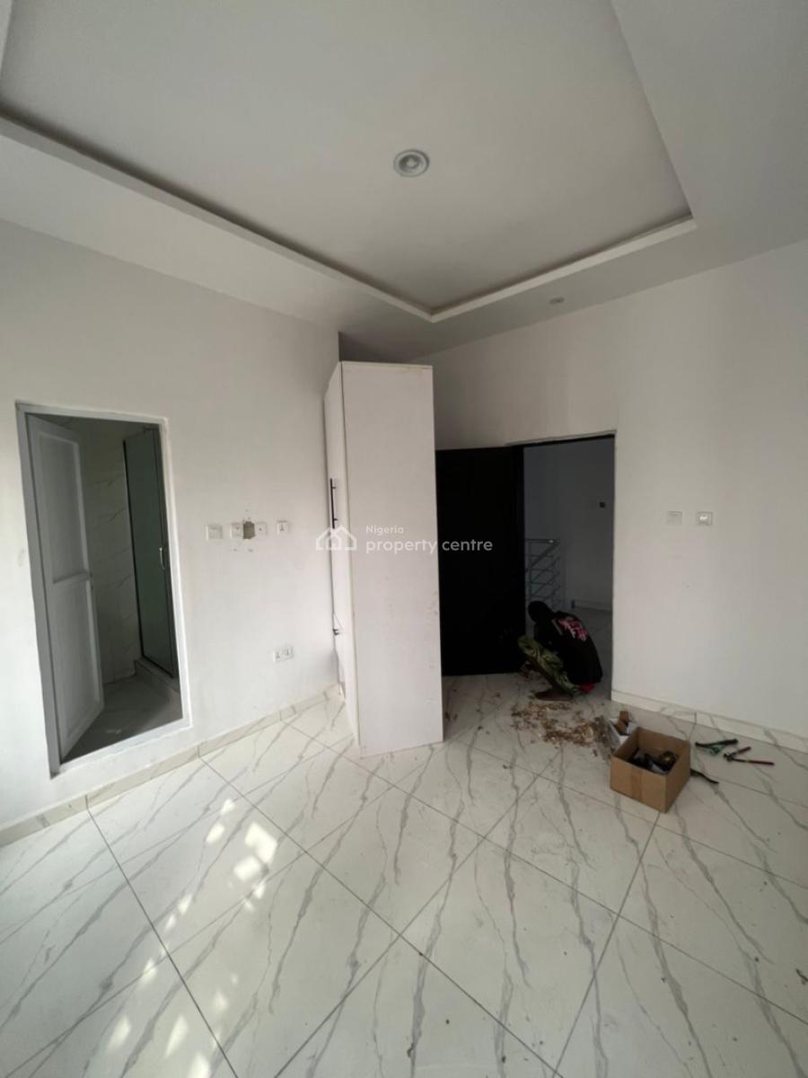 Three Bedrooms Terraced Duplex, Ilaje, Ajah, Lagos, Terraced Duplex for Sale