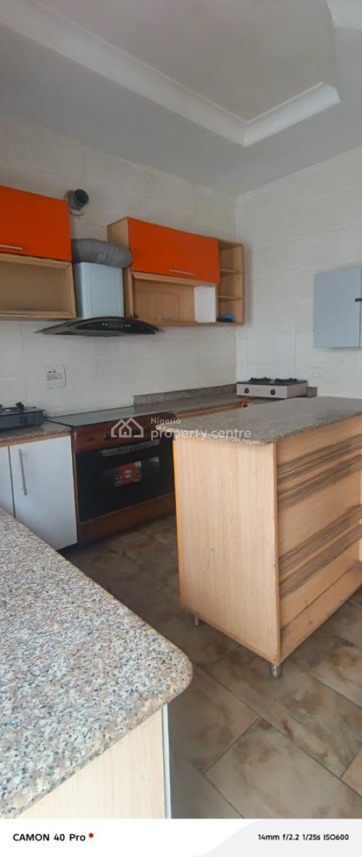 Self Contain Room, Shared Apartment, Chevy View Estate, Chevron, Lekki Phase 1, Lekki, Lagos, Self Contain (single Rooms) for Rent