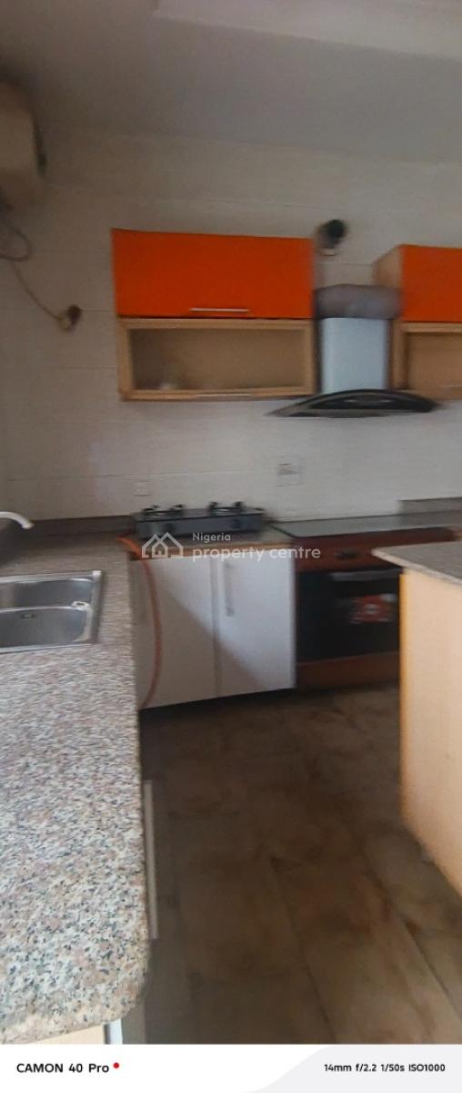 Self Contain Room, Shared Apartment, Chevy View Estate, Chevron, Lekki Phase 1, Lekki, Lagos, Self Contain (single Rooms) for Rent