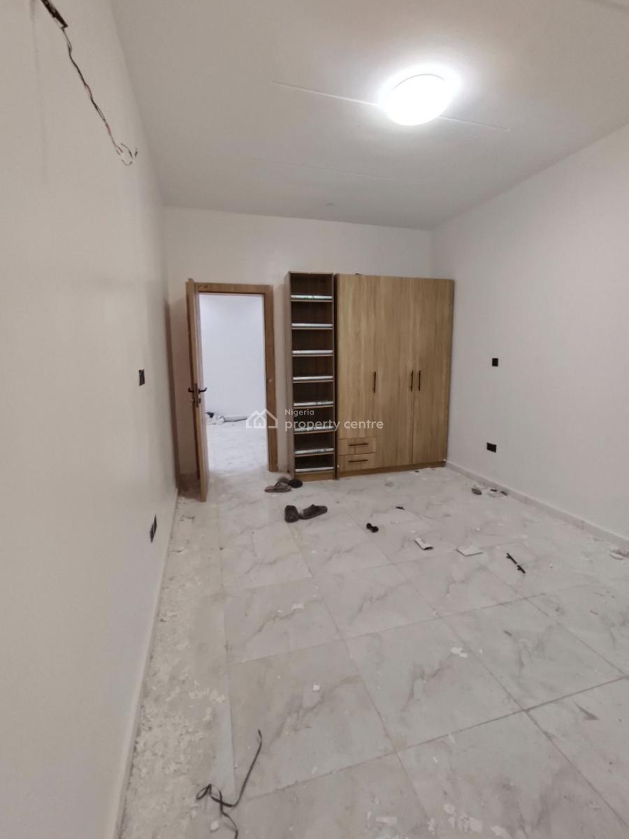 Affordable 2  Bedrooms Apartment, Ologolo, Lekki, Lagos, Flat / Apartment for Sale